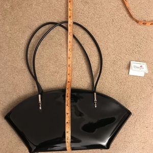 Beijo black shoulder bag. like new condition. No scratches at all.
